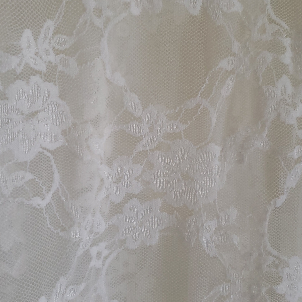 Lace racerback top - Picture 4 of 6